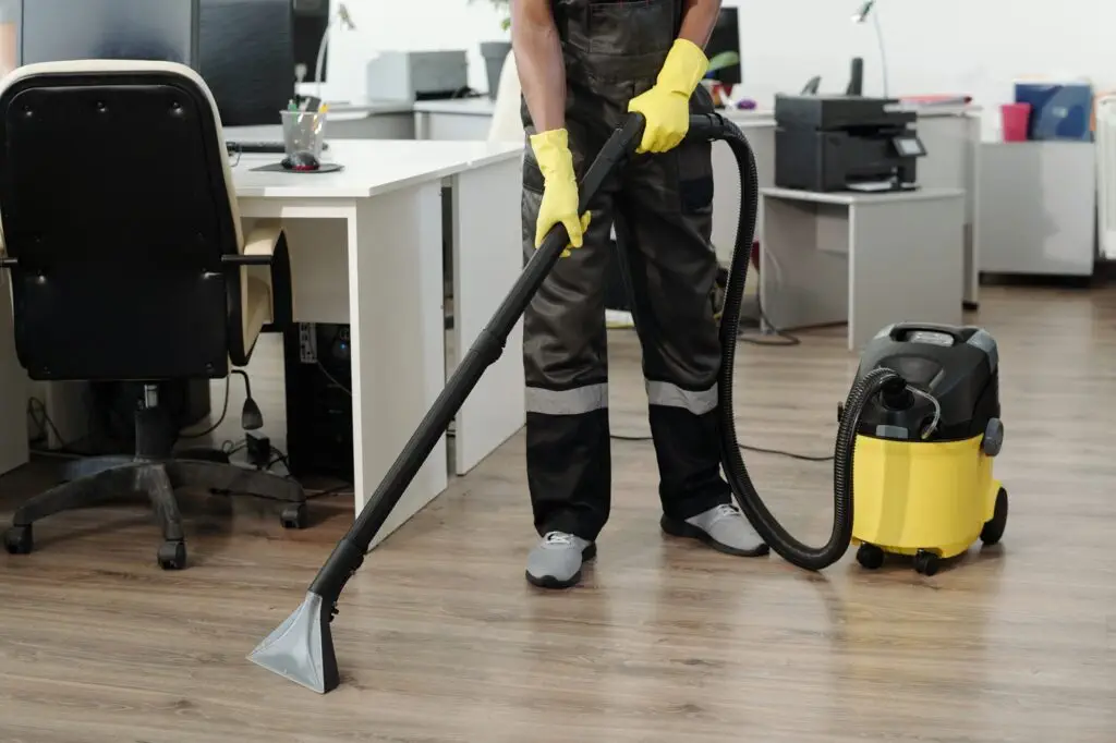 nettoyage à l'aspirateur