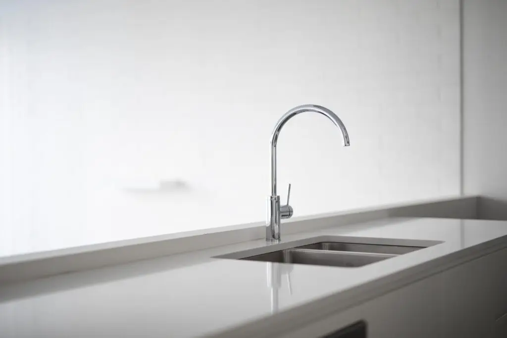 Kitchen sink